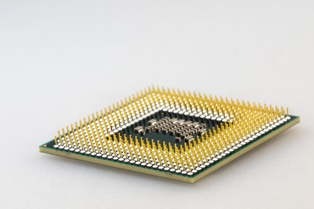 The CPU and the Language of Binary